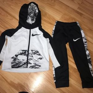 3t nike tracksuit